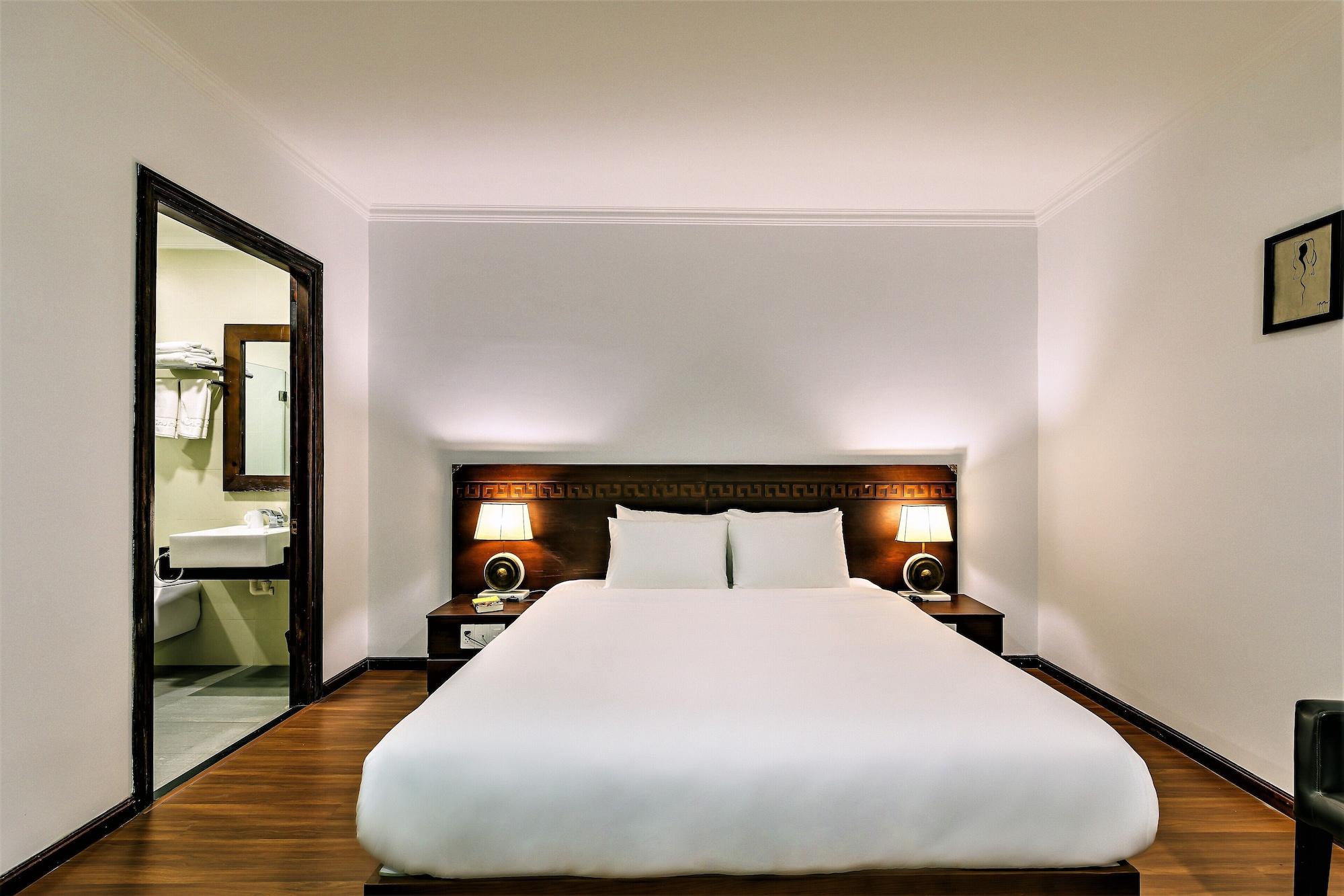Chu Hotel Da Nang Esterno foto