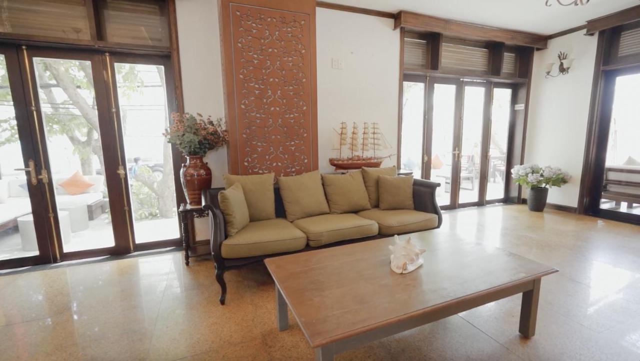 Chu Hotel Da Nang Esterno foto